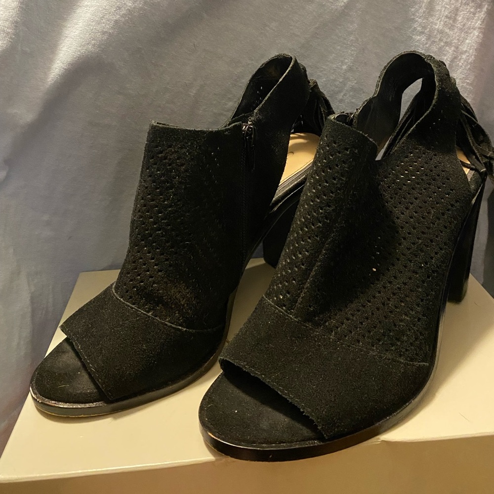 Gianni Bini Black Suede Peep Toe Booties